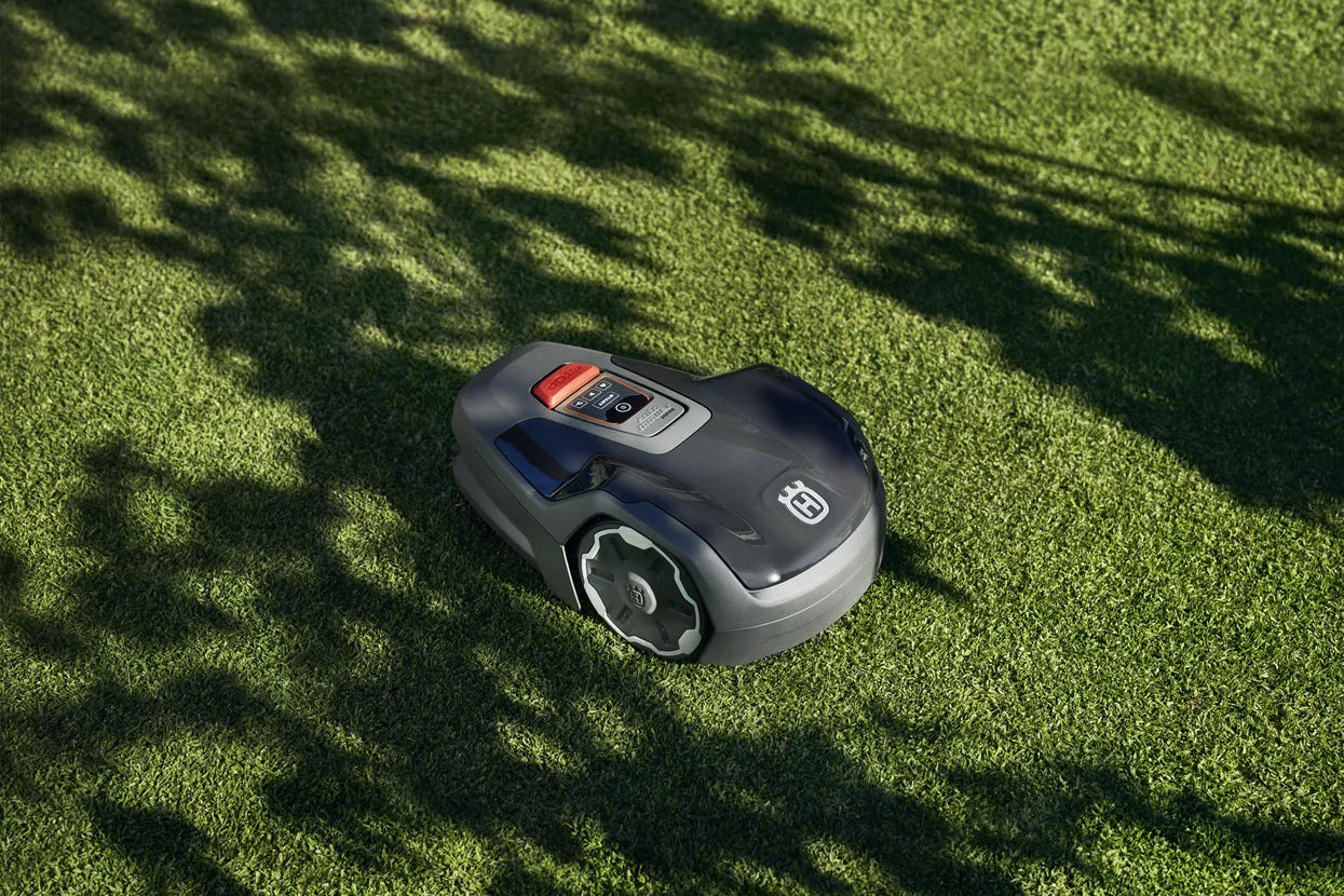 Husqvarna Automower® Aspire™ R4 Robotgräsklippare