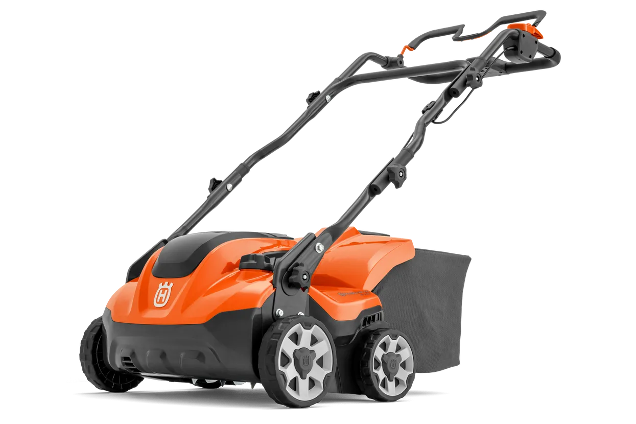 Husqvarna S138i Batteridriven Vertikalskärare Inkl. batteri och laddare