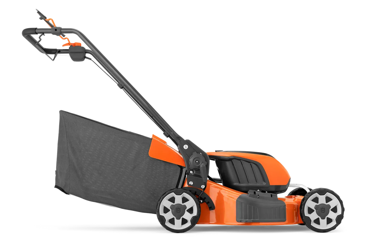 Batteridriven gräsklippare Husqvarna LC 251iS - utan batteri och laddare