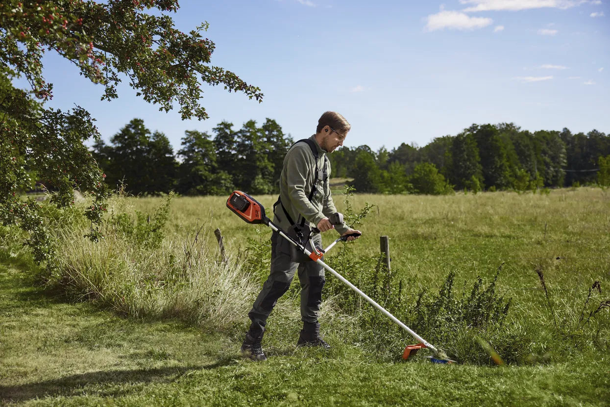 Husqvarna 325iR Batteriröjsåg