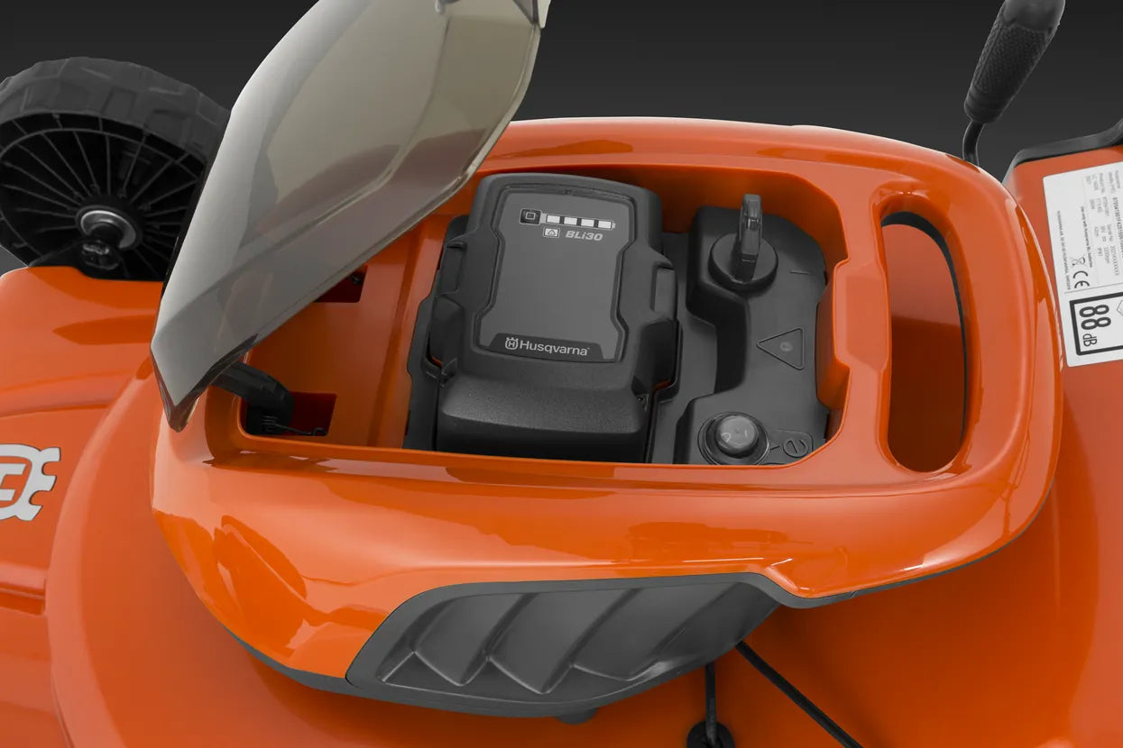 Husqvarna Gräsklippare LC 142iS exkl. Batteri & laddare