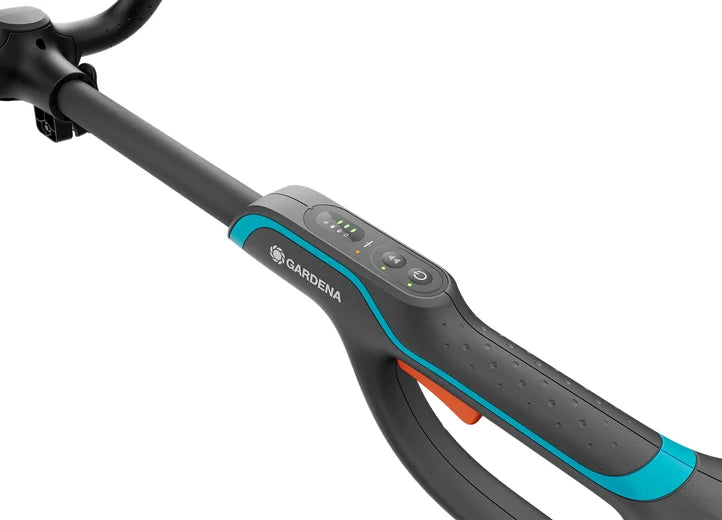 GARDENA PowerTrim 30/18V i användning