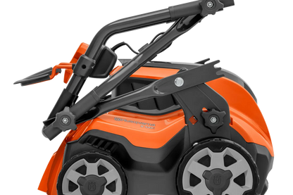 Husqvarna S138i Batteridriven Vertikalskärare Inkl. batteri och laddare