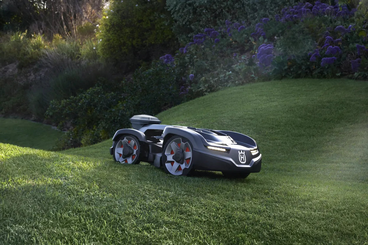 Robotgräsklippare Husqvarna Automower® 435X AWD NERA med slinglös teknik